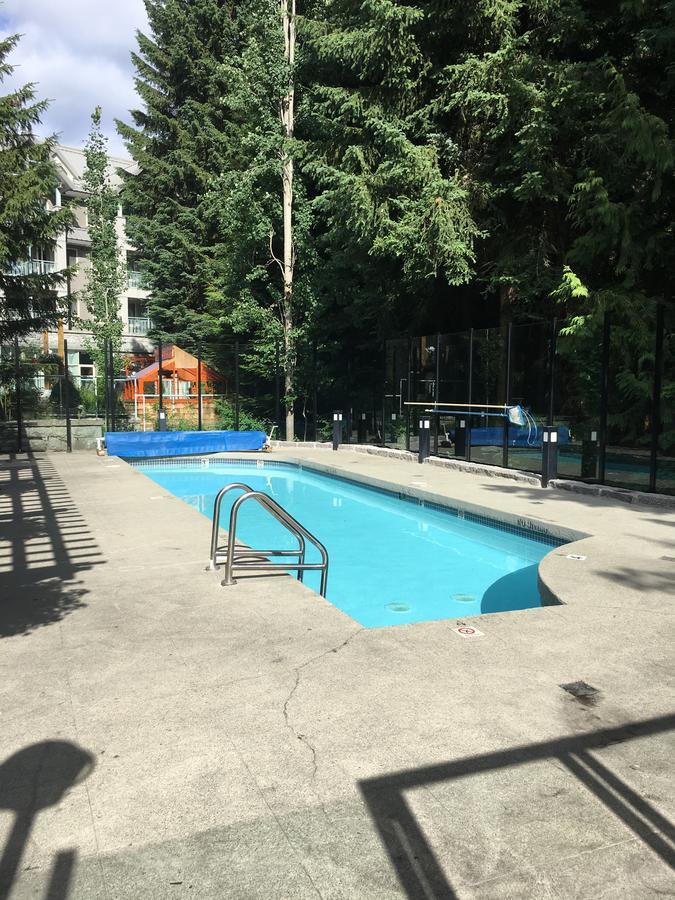Apartment Beautiful Village Alpenglow Queen Size Bed Air Conditioning Cable And Smarttv Wifi Fireplace Pool Hot Tub Sauna Gym Balcony Mountain Views