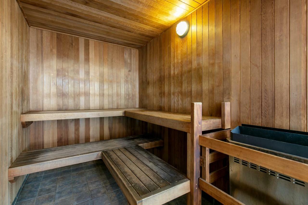 Alpenglow Suite: Village Mountain Retreat Apartamento